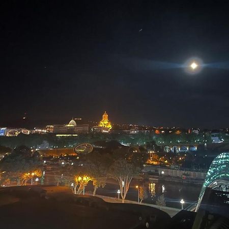 Barsuna Tbilisi Luaran gambar