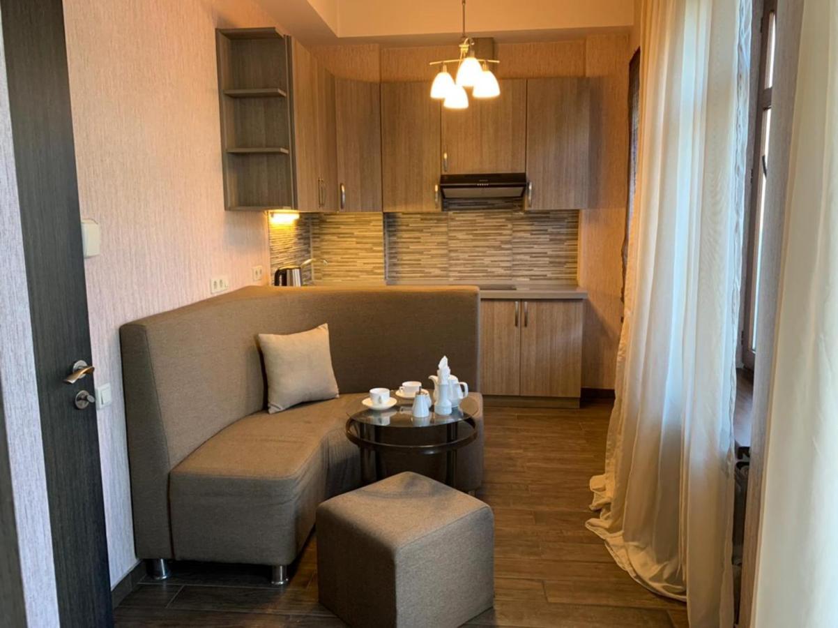 Barsuna Tbilisi Luaran gambar