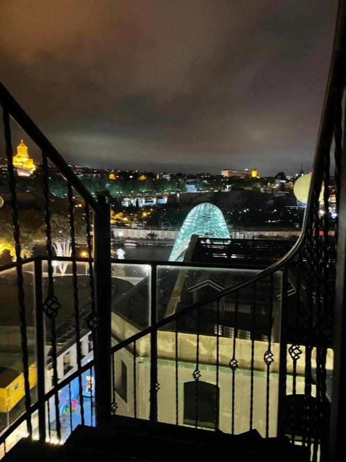 Barsuna Tbilisi Luaran gambar