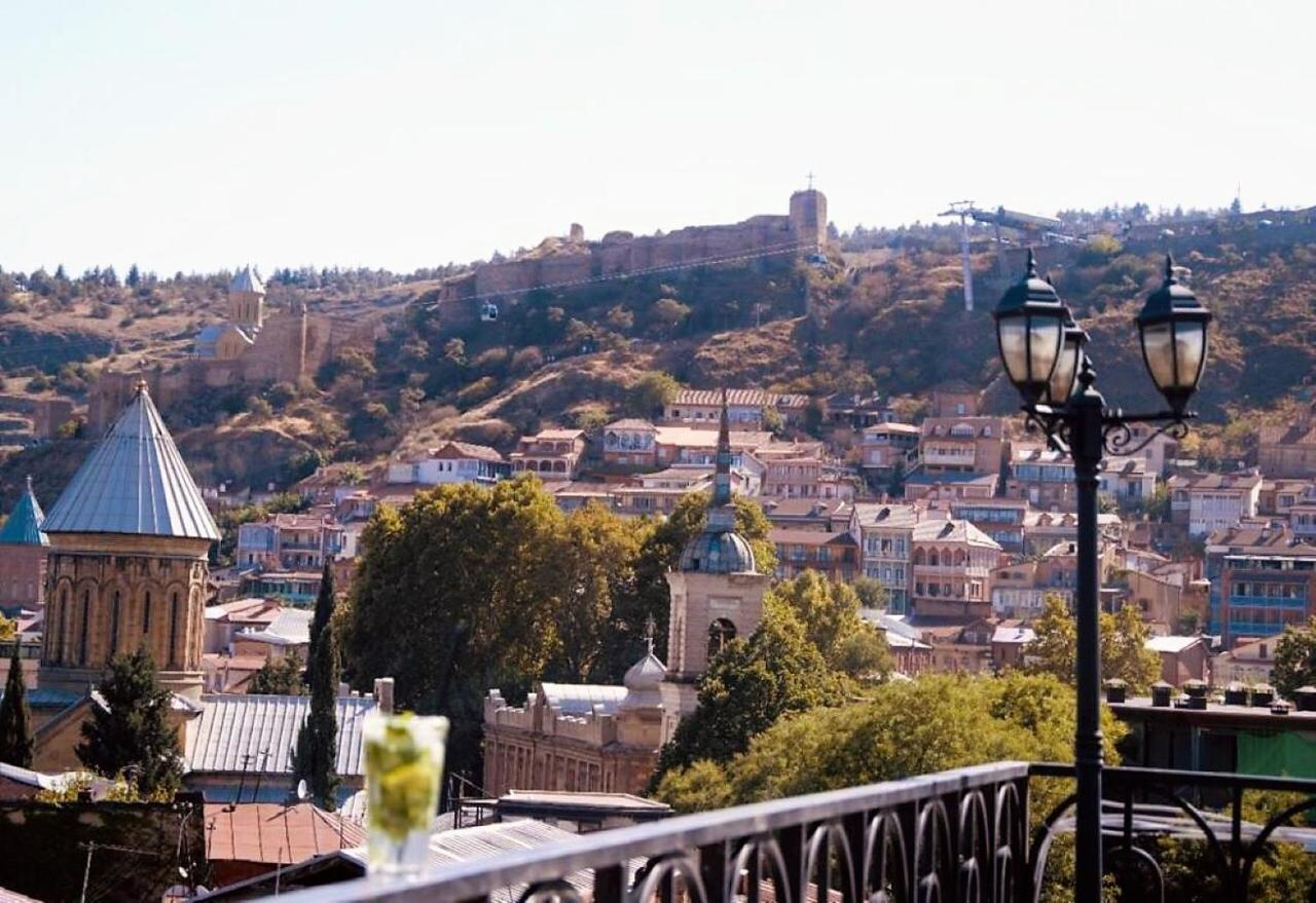 Barsuna Tbilisi Luaran gambar